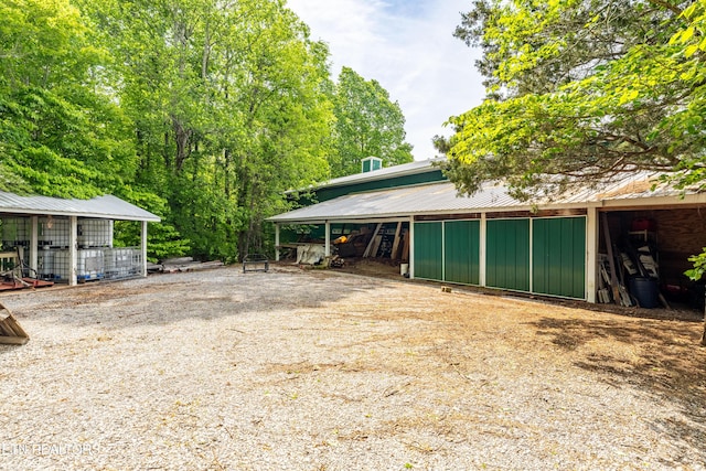 1139 Reagan Valley Rd, Tellico Plains, TN 37385 - view of horse barn