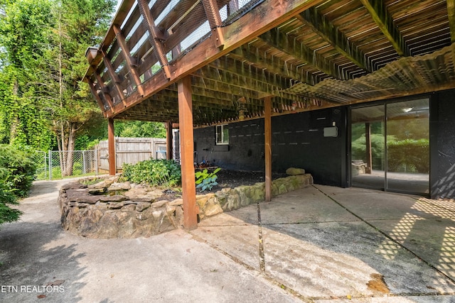 601 S Gallaher View Rd, Knoxville, TN 37919 - view of patio