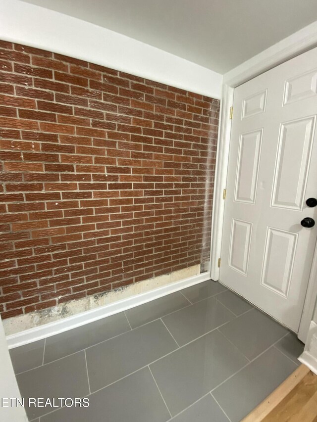 421 Oakcrest Rd, Knoxville, TN 37912 - photo 22
