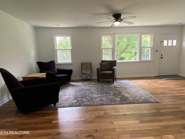 421 Oakcrest Rd, Knoxville, TN 37912 - photo 9