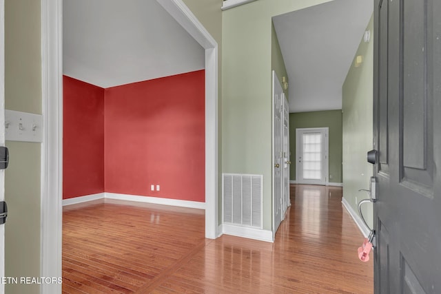 1010 Creek Brook Ln, Seymour, TN 37865 - entryway with wood finished floors and baseboards