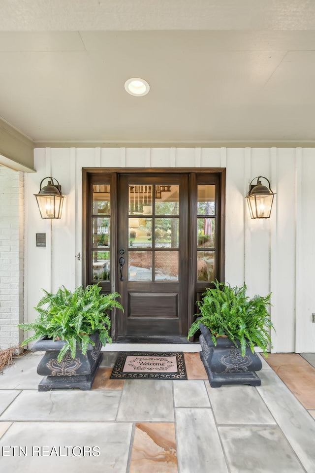 12368 N Fox Den Dr, Knoxville, TN 37934 - entrance to property with covered porch