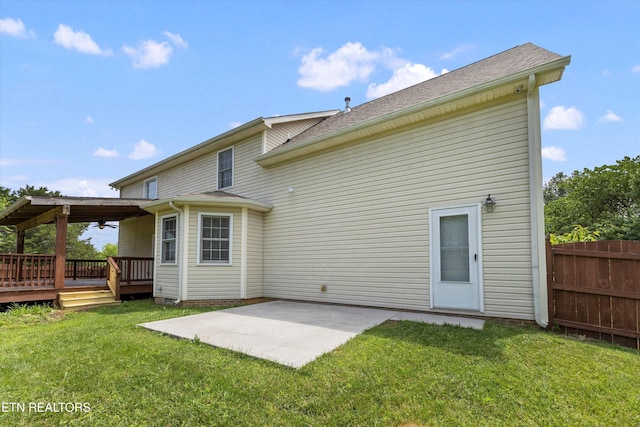 7127 Fieldstone Farms Ln, Knoxville, TN 37921 - rear view of house featuring a wooden deck, a patio, a shingled roof, and ceiling fan