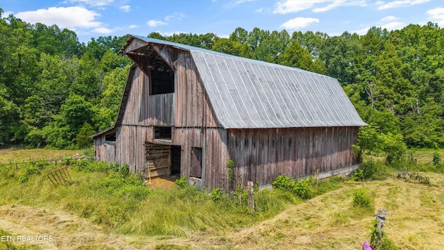 168 Boatman Rd, Cookeville, TN 38506 - view of barn featuring a wooded view