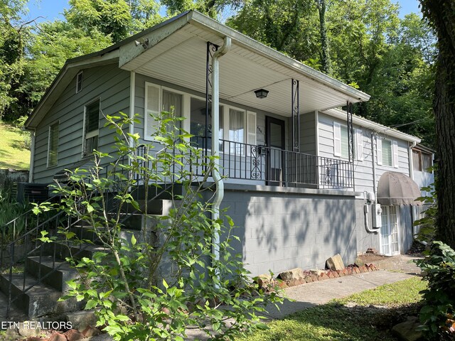404 Marshal St, Clinton, TN 37716 - photo 5