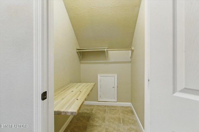 262 Cresent St, Harrogate, TN 37752 - view of spacious closet