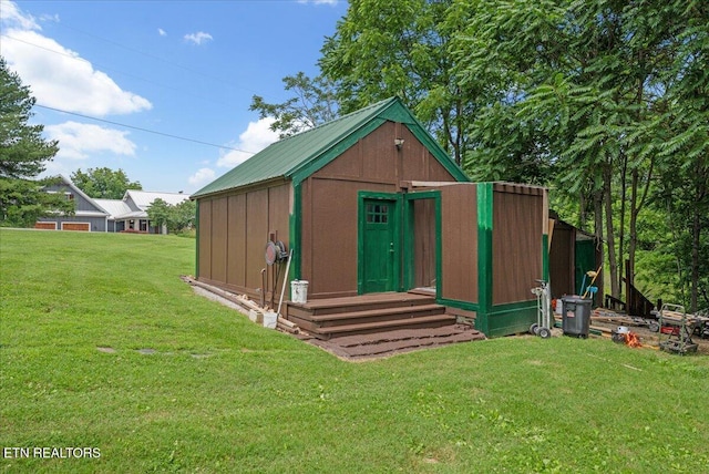 158 Dillon Rd, Baxter, TN 38544 - view of outbuilding featuring entry steps