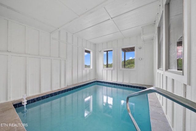 2955 Lightning Strike Dr, Sevierville, TN 37862 - view of indoor pool