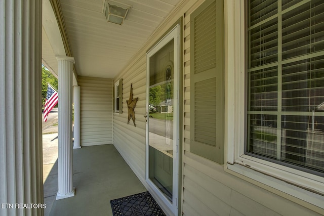 611 E Race St, Kingston, TN 37763 - photo 4