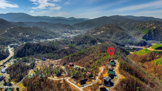 204 Pinnacle Dr, Gatlinburg, TN 37738 - aerial overview of property's location with a mountainous background