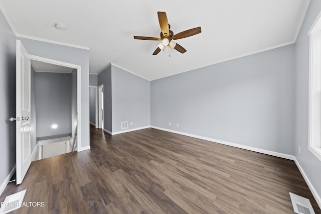 10548 Lone Star Way, Knoxville, TN 37932 - unfurnished room featuring ceiling fan, wood finished floors, ornamental molding, baseboards, and a smoke detector