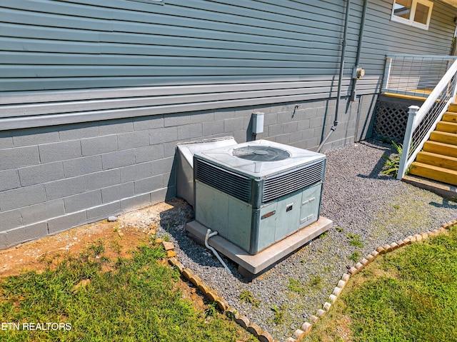2594 Indian Creek Rd, Thorn Hill, TN 37881 - exterior view of a cooling unit