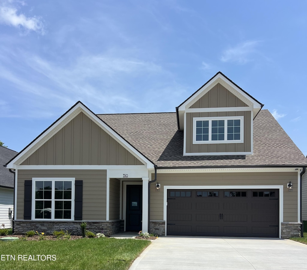 350 Trillium Trl, Lenoir City, TN 37771 - photo 1