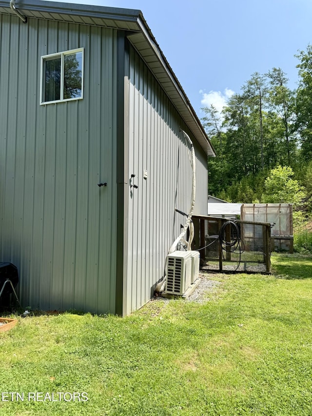179 Wiggins Rd, Tellico Plains, TN 37385 - view of outdoor structure featuring a cooling unit