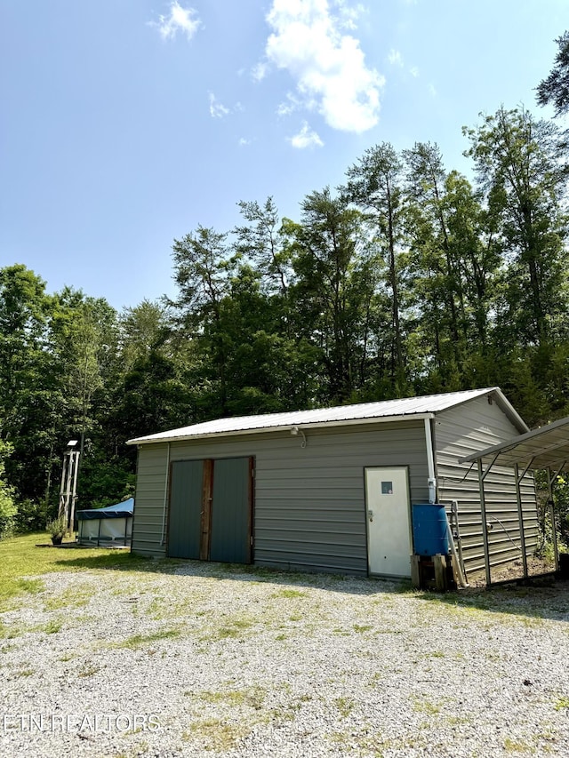 179 Wiggins Rd, Tellico Plains, TN 37385 - view of garage