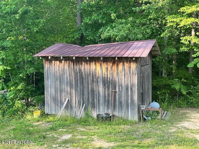 832 Fritzsche, Jamestown, TN 38556 - view of shed