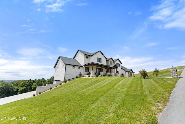888 Smokey Quartz Blvd, New Tazewell, TN 37825 - view of front facade featuring a front yard