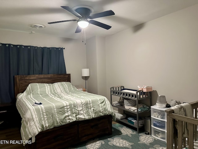 306 E Tri County Blvd, Oliver Springs, TN 37840 - bedroom featuring a ceiling fan