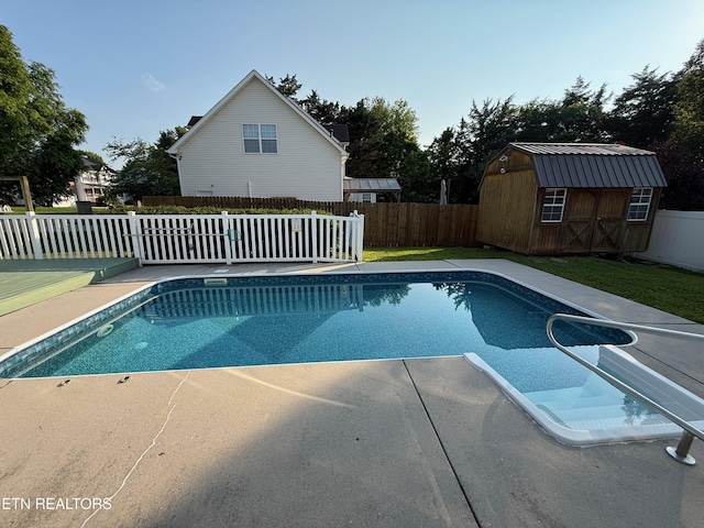 7243 Autumn View Ln, Powell, TN 37849 - view of swimming pool with a fenced backyard