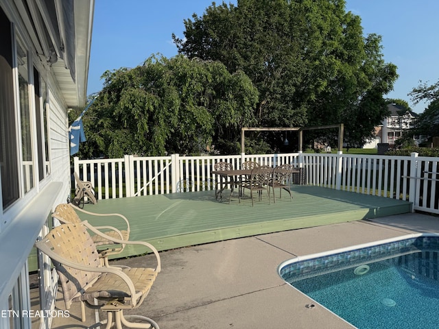 7243 Autumn View Ln, Powell, TN 37849 - view of pool featuring a deck and outdoor dining area