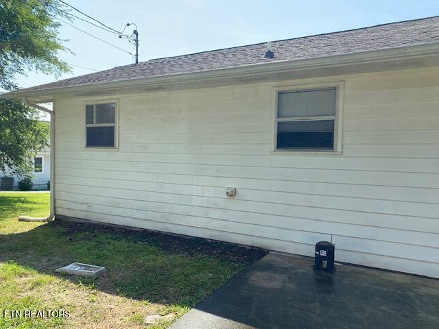 805 Sewanee St, Harriman, TN 37748 - photo 22