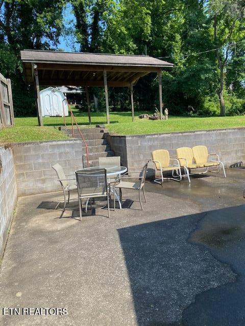 805 Sewanee St, Harriman, TN 37748 - photo 23