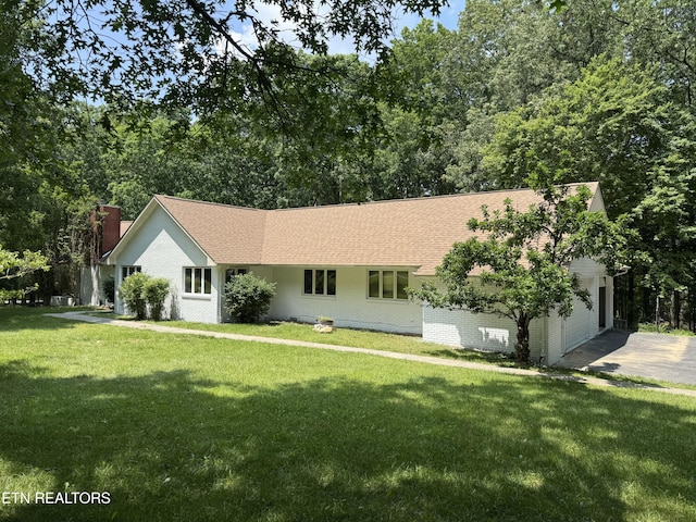 696 Laurel Cir, Crossville, TN 38555 - photo 1