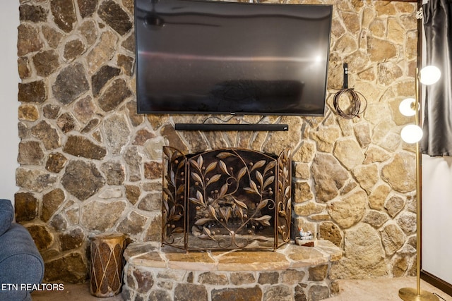 7901 Ewing Rd, Powell, TN 37849 - detailed view of a fireplace