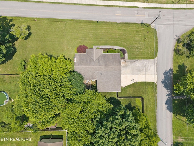 7901 Ewing Rd, Powell, TN 37849 - drone / aerial view
