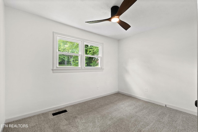 340 Gilbert St, Morristown, TN 37814 - carpeted empty room featuring ceiling fan and baseboards