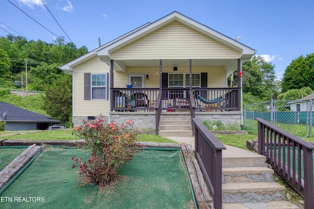 120 Rew St, Oakdale, TN 37829 - bungalow-style house featuring covered porch and crawl space