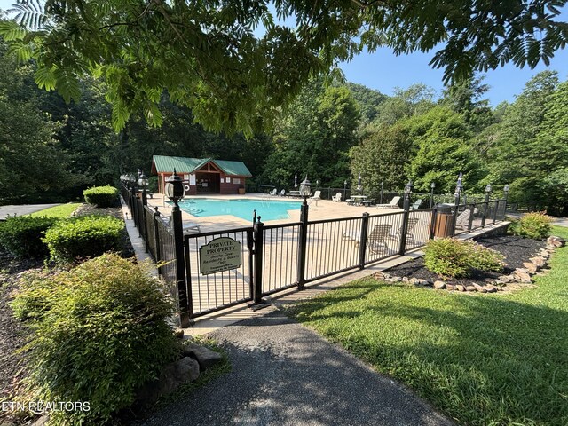 Smoky Cove Rd, Sevierville, TN 37876 - photo 11