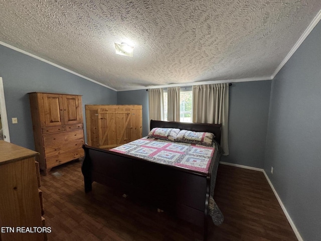 108 Hawn Dr, Crab Orchard, TN 37723 - bedroom with crown molding, dark wood-style flooring, a textured ceiling, vaulted ceiling, and baseboards