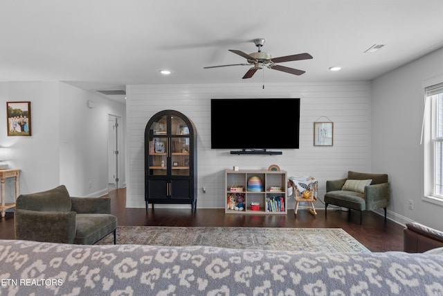 137 Storm Ln, Jacksboro, TN 37757 - living room with wood finished floors, baseboards, recessed lighting, and ceiling fan