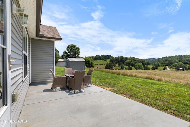 137 Storm Ln, Jacksboro, TN 37757 - view of patio featuring outdoor dining space