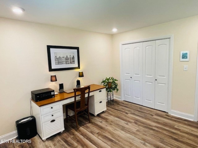834 Hinkle Estates Dr, Seymour, TN 37865 - home office with wood finished floors, baseboards, and recessed lighting