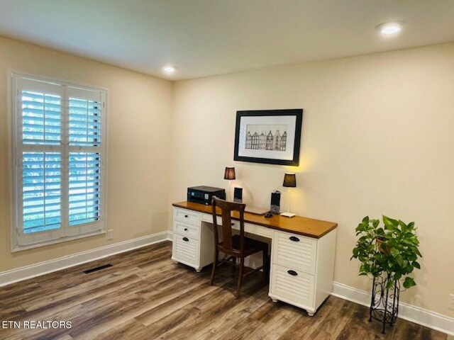 834 Hinkle Estates Dr, Seymour, TN 37865 - home office featuring dark wood-type flooring, baseboards, and recessed lighting