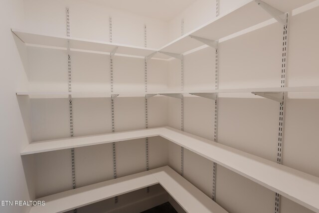 3415 N Broadway St Unit 105, Knoxville, TN 37917 - view of pantry