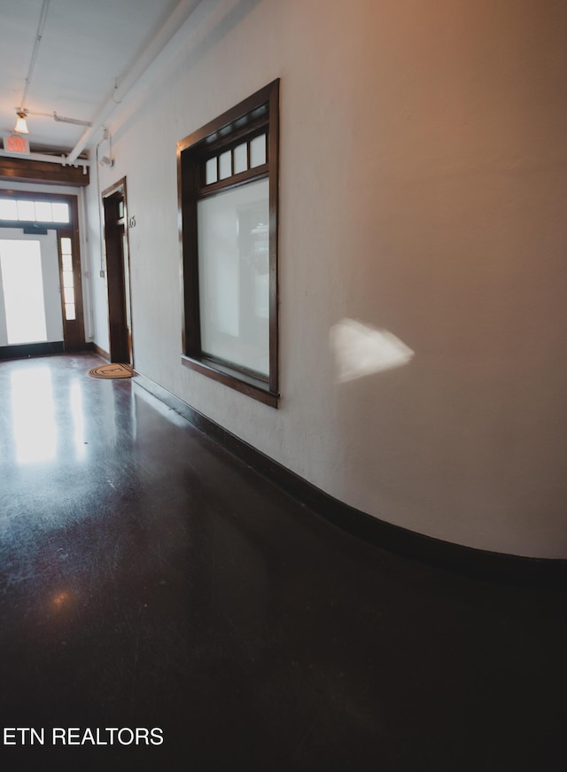 3415 N Broadway St Unit 105, Knoxville, TN 37917 - hallway featuring baseboards