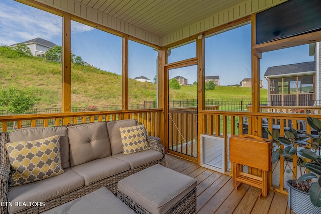 102 Deerberry Ln, Oak Ridge, TN 37830 - sunroom with an outdoor living space