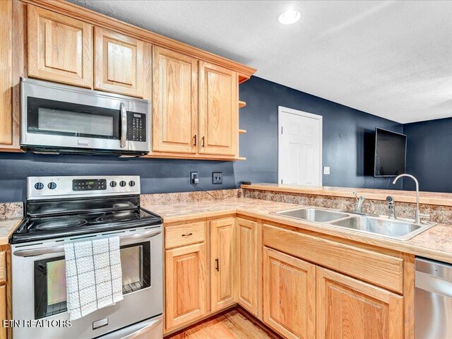 120 Oak Rd, Powell, TN 37849 - photo 9