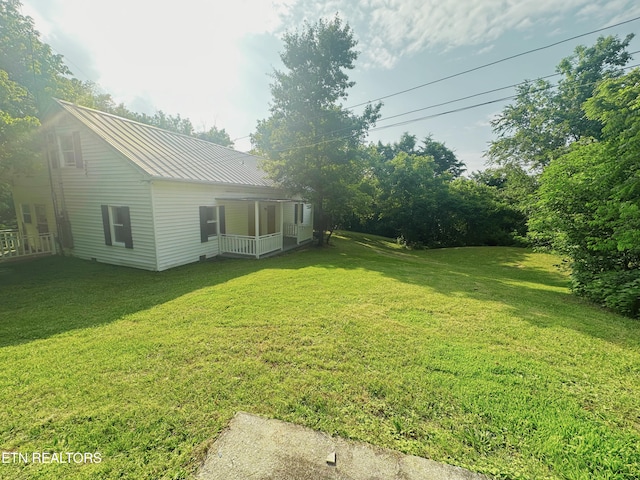 5936 Thorn Grove Pike, Knoxville, TN 37914 - view of green lawn with a porch