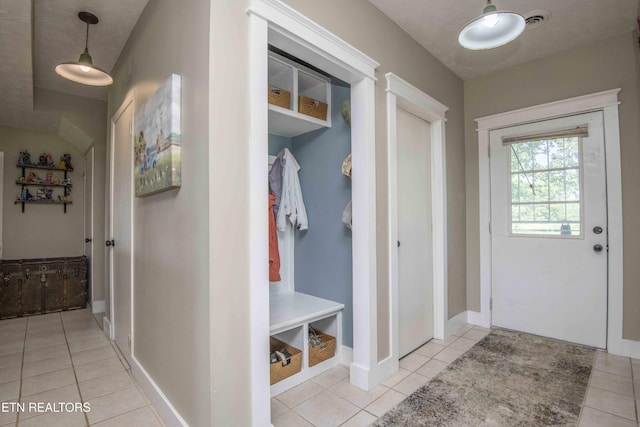 1844 Jackson Rd, Rutledge, TN 37861 - mudroom with light tile patterned flooring and baseboards
