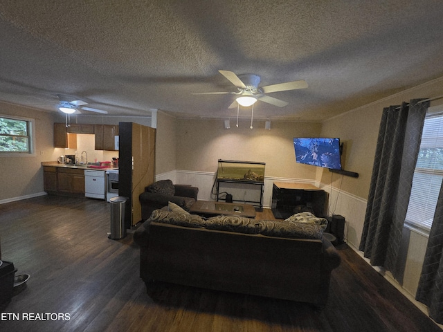 104 Eastwood Dr, Sweetwater, TN 37874 - photo 9