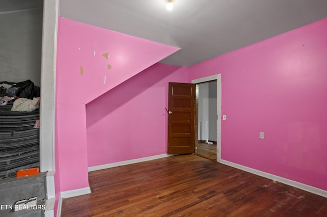 138 Bethlehem Ln, Lafollette, TN 37766 - bonus room with wood finished floors and baseboards