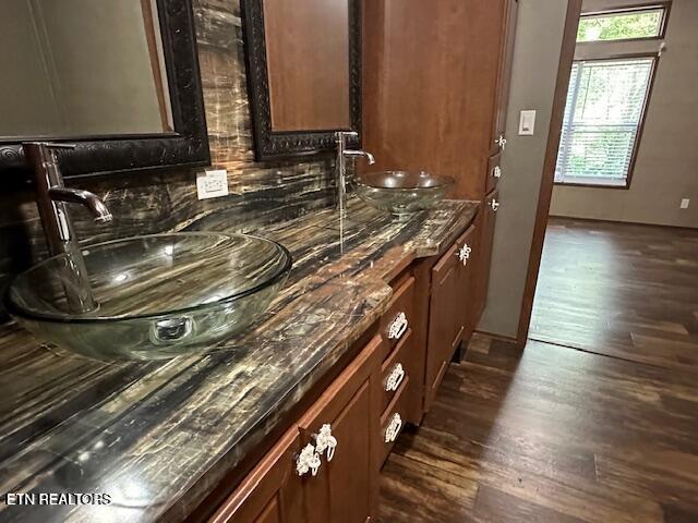 517 Collins Rd, Jonesville, VA 24263 - photo 26