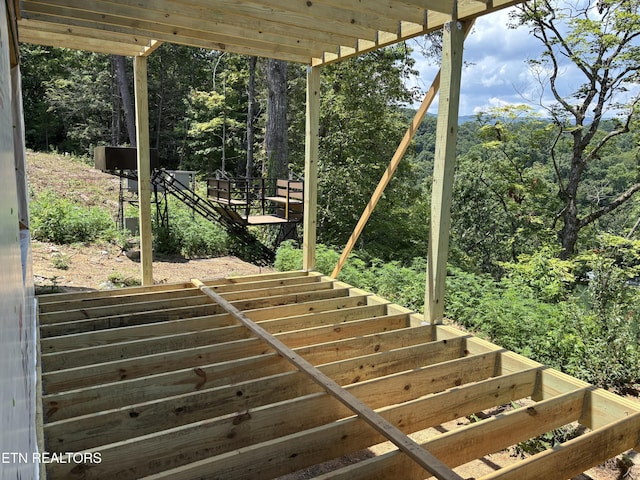 300 Bluff Trce, Jacksboro, TN 37757 - view of stairway