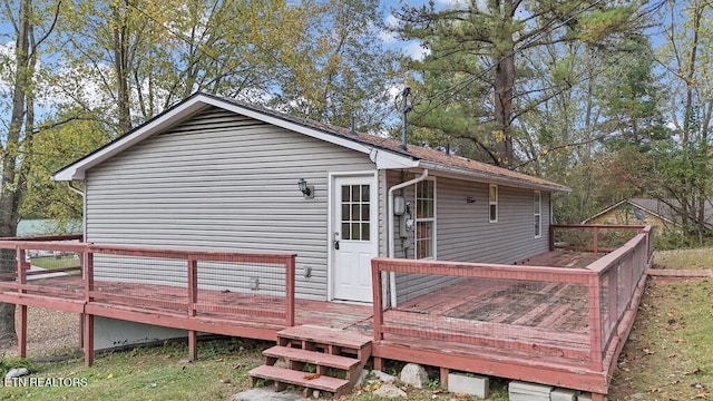 317 Hollifield Dr, Jacksboro, TN 37757 - rear view of house with a deck