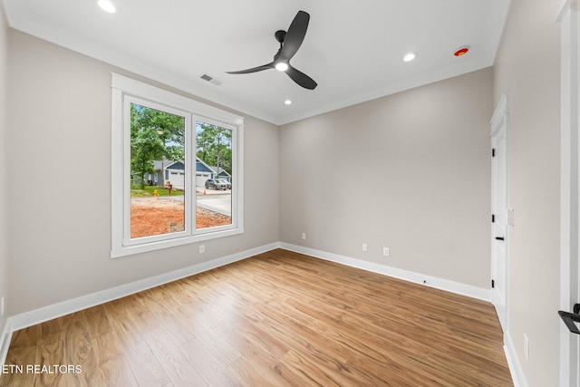 104 Noya Ln, Loudon, TN 37774 - empty room featuring a ceiling fan, wood finished floors, baseboards, recessed lighting, and ornamental molding