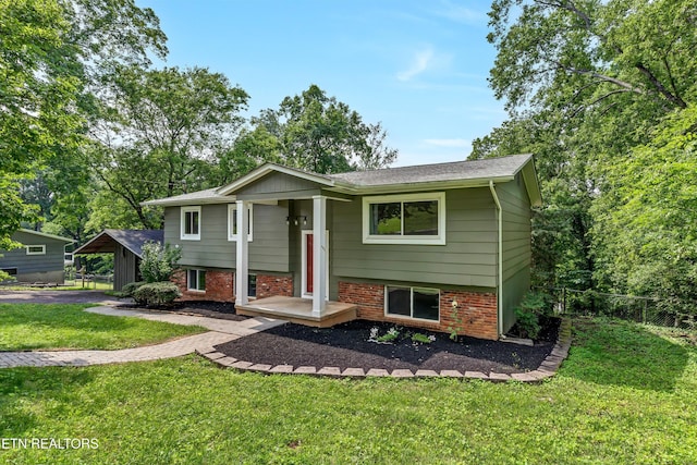9209 Topoco Dr, Knoxville, TN 37922 - raised ranch with brick siding